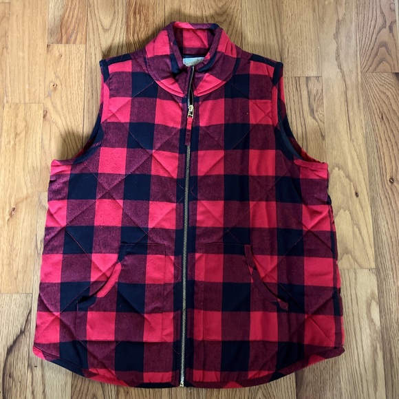 Mud Pie red & black quilted buffalo check vest, w/ gold front zipper.  Size L - Picture 1 of 7
